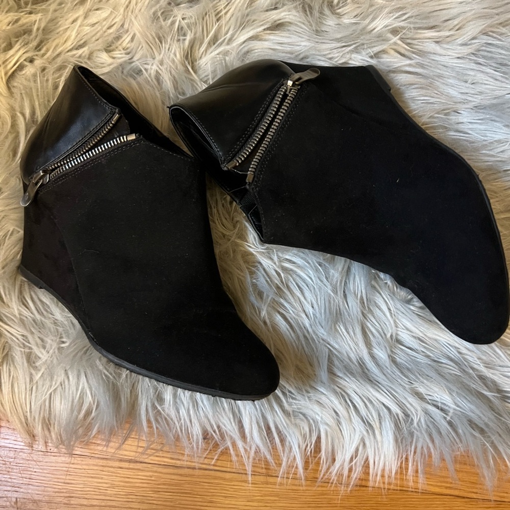 Black Ankle Boots with Zipper Detail